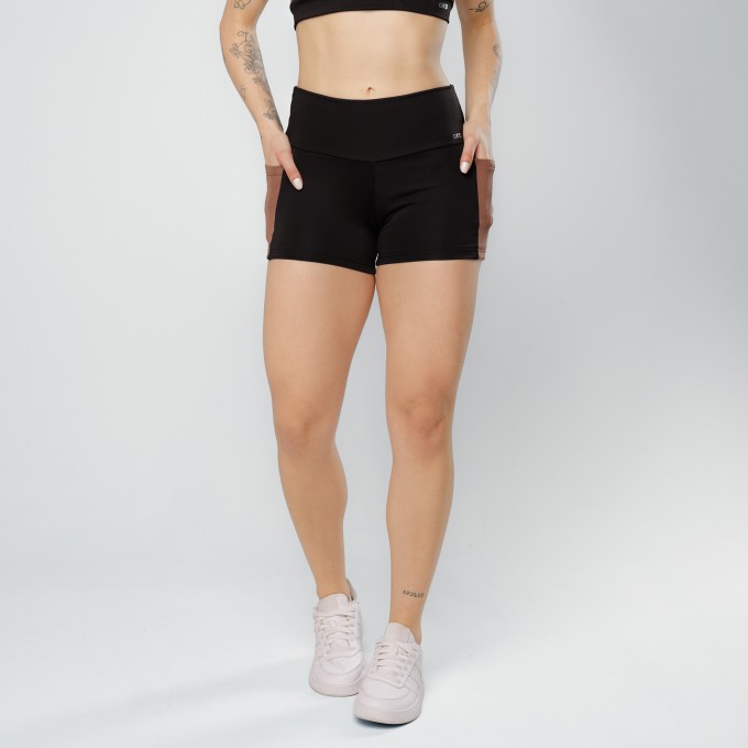 Short Com Bolsos Laterais- Black Collor Preto e Marrom