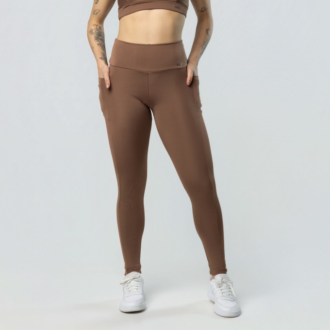 Calça Legging Com Bolsos Marrom