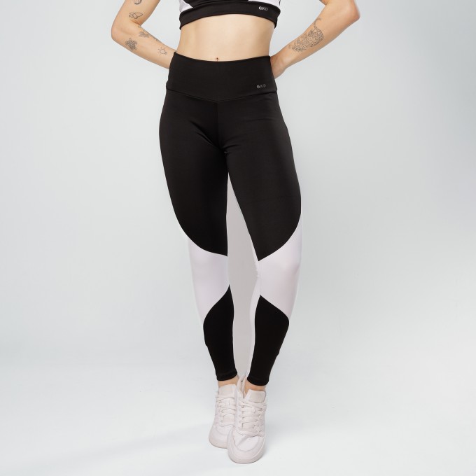 Calça Legging Recortes Premium - Black Collor Preta e Branco