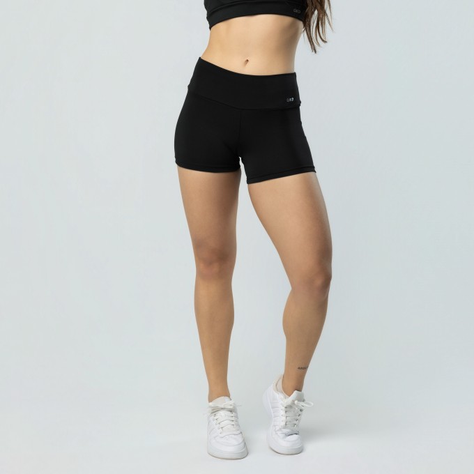 Short Fitness Curto Preto GKD