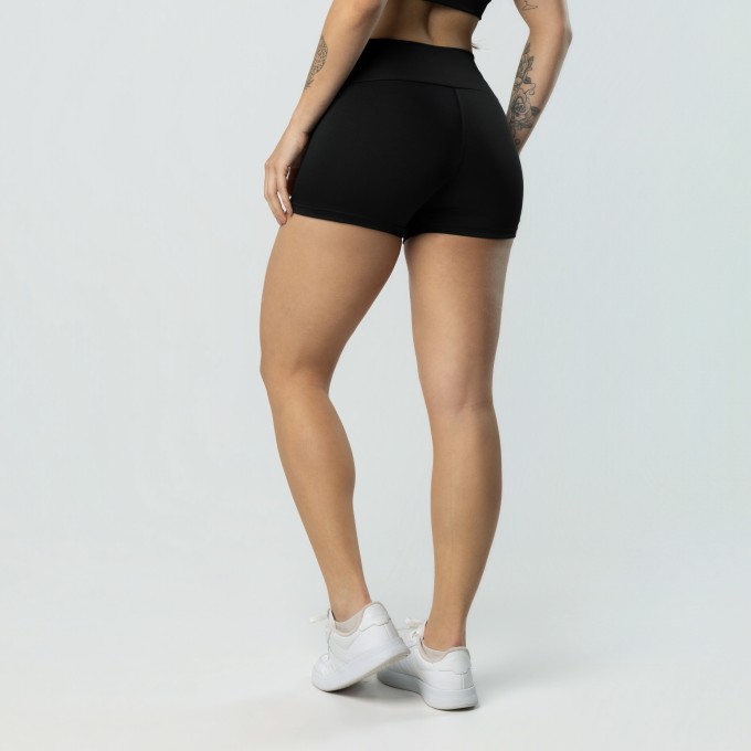 Short Fitness Curto Preto GKD